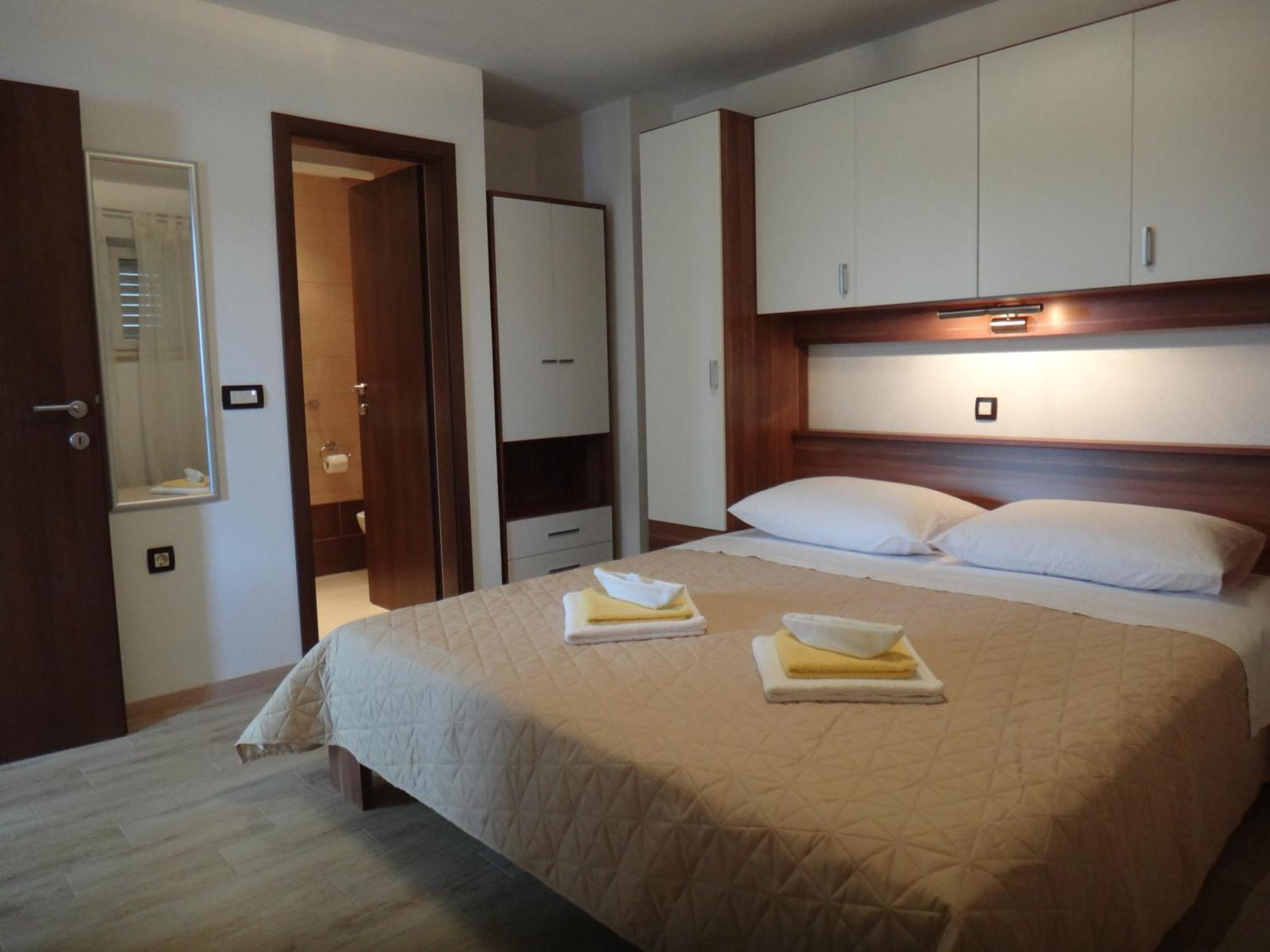 Apartments Selina Vinišće Extérieur photo