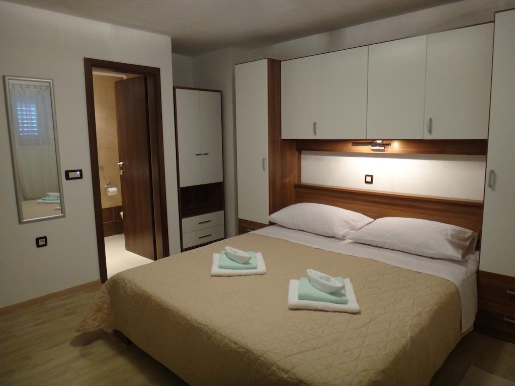 Apartments Selina Vinišće Chambre photo