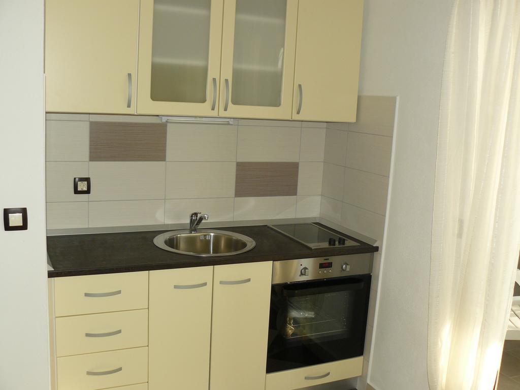 Apartments Selina Vinišće Chambre photo