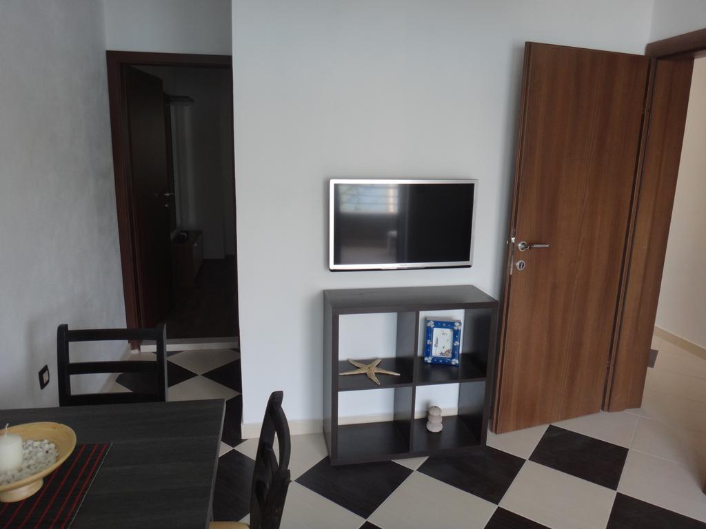 Apartments Selina Vinišće Extérieur photo